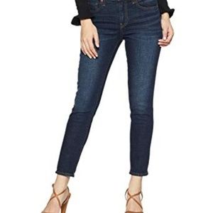Gap NWT Best Girlfriend Jeans 26
